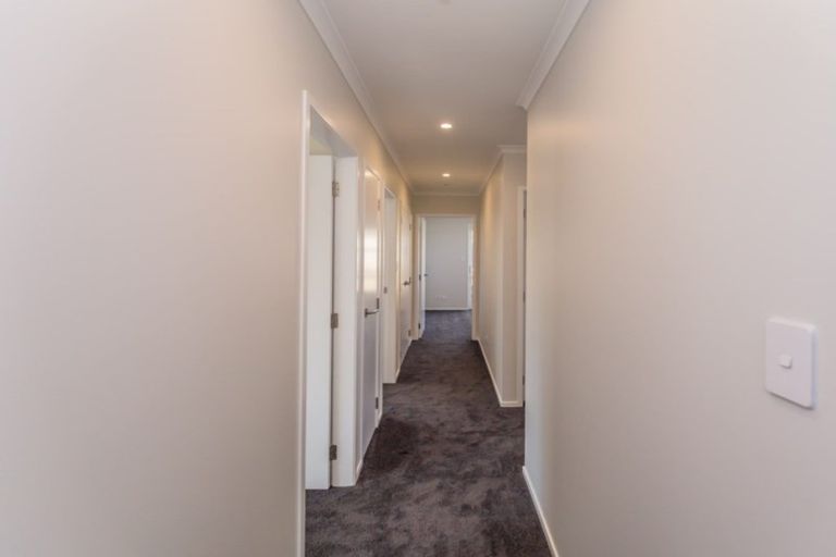 Photo of property in 65 Karaka Crescent, Levin, 5510