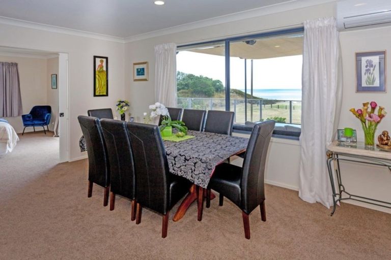 Photo of property in 20a Moray Place, Whiritoa, Whangamata, 3691