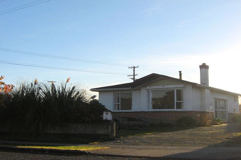 Photo of property in 10 River Street, Mataura, 9712