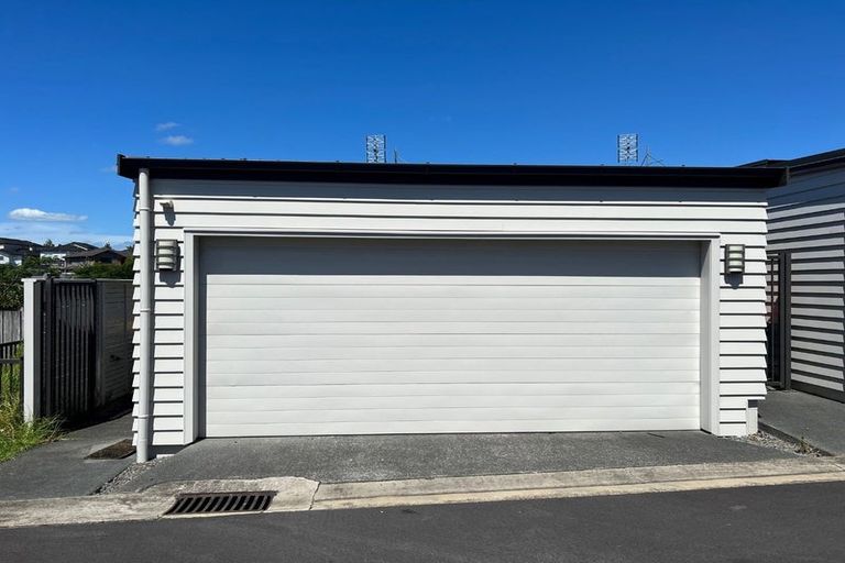 Photo of property in 16 Riviera Drive, Flat Bush, Auckland, 2019