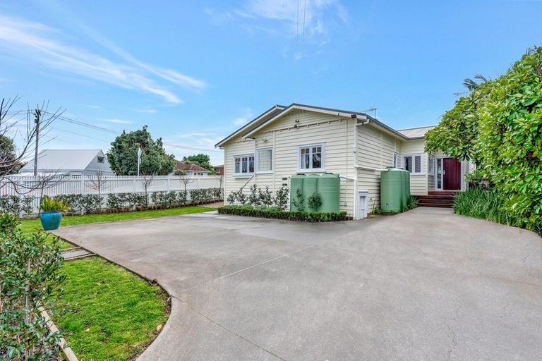 Photo of property in 18 Gavin Street, Ellerslie, Auckland, 1060