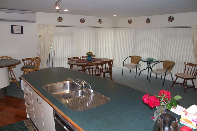 Photo of property in 47 Arrowsmith Avenue, Waipahihi, Taupo, 3330