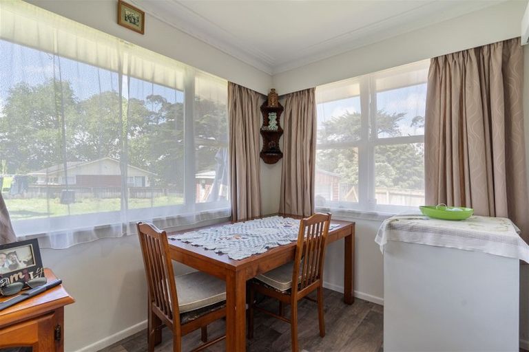 Photo of property in 39 Christmas Road, Manurewa, Auckland, 2102