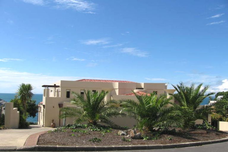 Photo of property in 58 Sharon Road, Waiake, Auckland, 0630