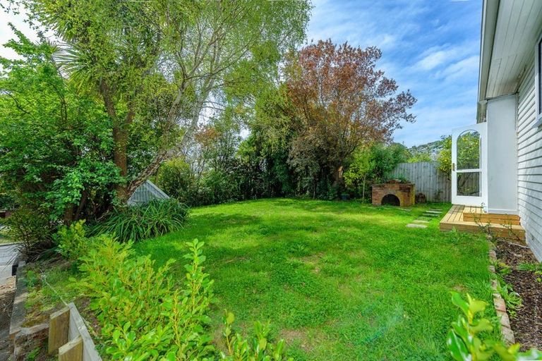 Photo of property in 44 Centaurus Road, Cashmere, Christchurch, 8022