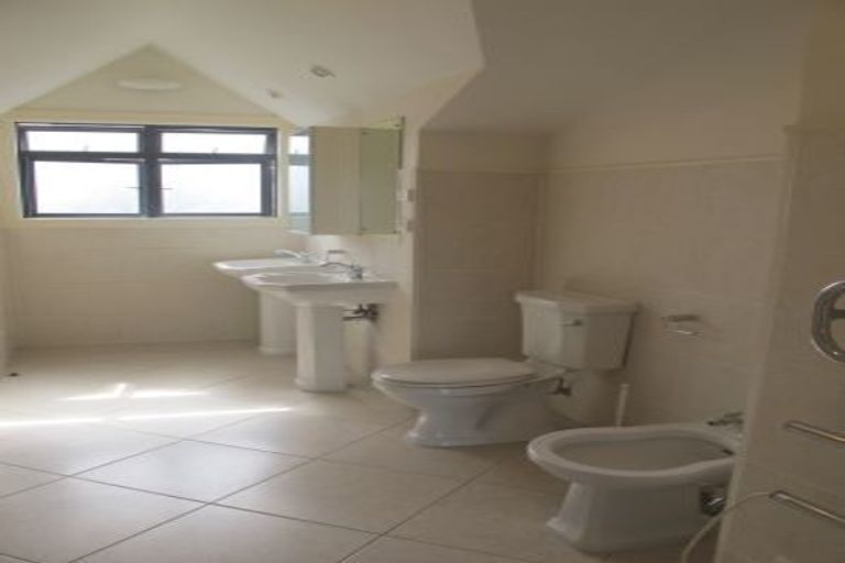 Photo of property in 5/177 Hurstmere Road, Takapuna, Auckland, 0622