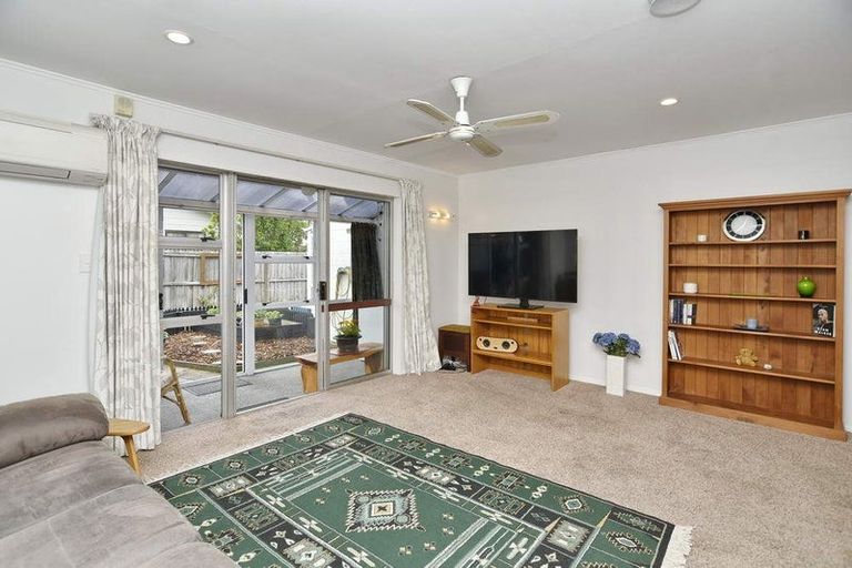 Photo of property in 3/188 Hastings Street East, Waltham, Christchurch, 8023