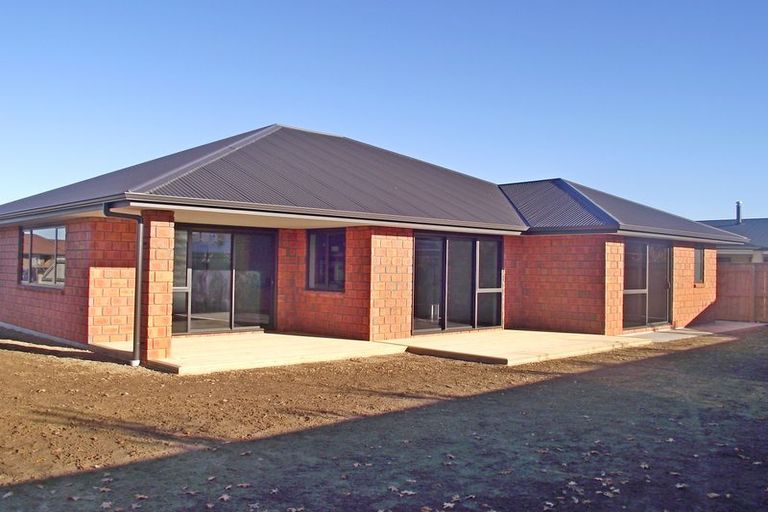 Photo of property in 45 Armstrong Avenue, Carterton, 5713