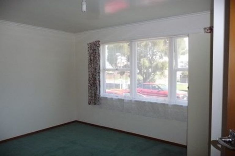 Photo of property in 21 Tyrone Street, Greerton, Tauranga, 3112