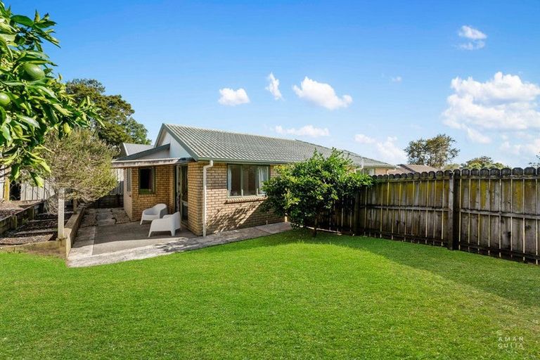 Photo of property in 6 Serenity Place, Otara, Auckland, 2023