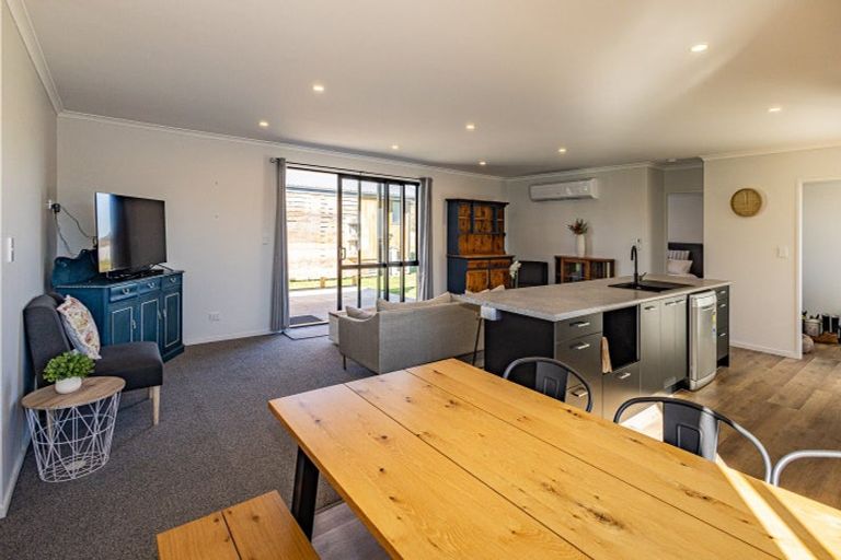 Photo of property in 93 Ranolf Street, Glenholme, Rotorua, 3010
