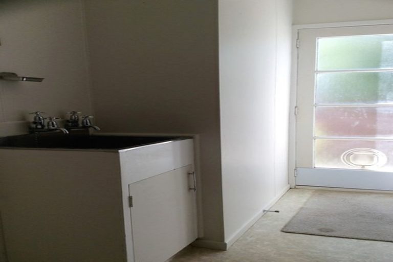 Photo of property in 17a Oxford Street, South Dunedin, Dunedin, 9012