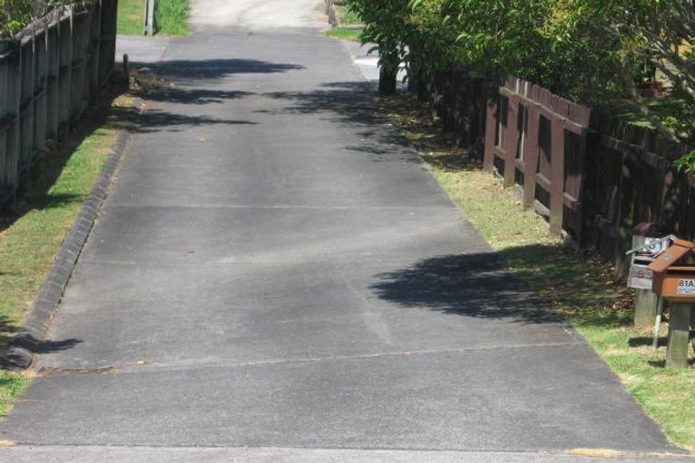 Photo of property in 2/81 Spinella Drive, Bayview, Auckland, 0629