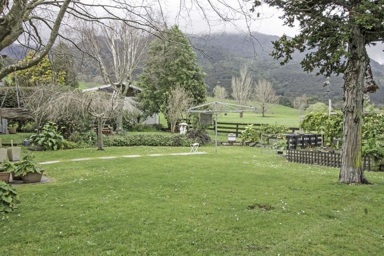Photo of property in 27 Tui Road, Te Aroha, 3320