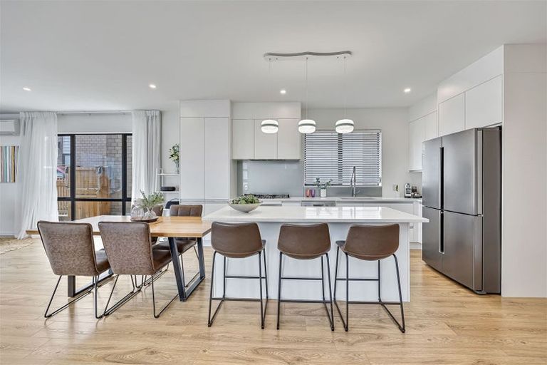 Photo of property in 11 Eros Road, Flat Bush, Auckland, 2019