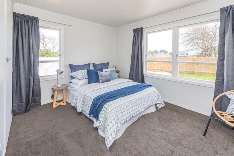 Photo of property in 8a Kings Avenue, Gonville, Whanganui, 4501