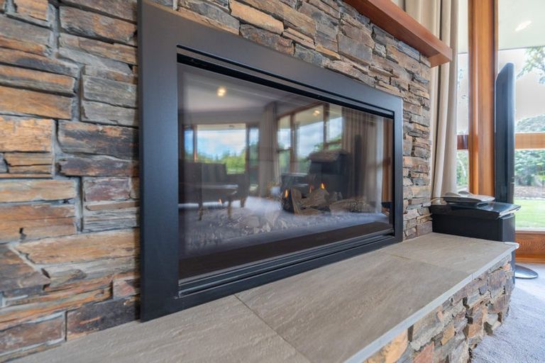 Photo of property in 13 Worsley Street, Te Anau, 9600