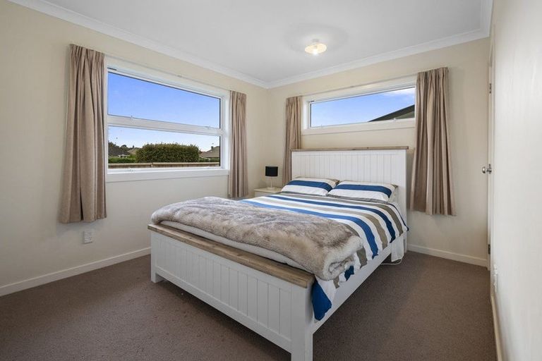 Photo of property in 3b Upham Terrace, Roslyn, Palmerston North, 4414