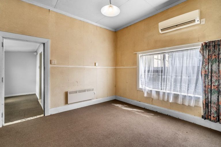 Photo of property in 95 Martin Street, Strathern, Invercargill, 9812