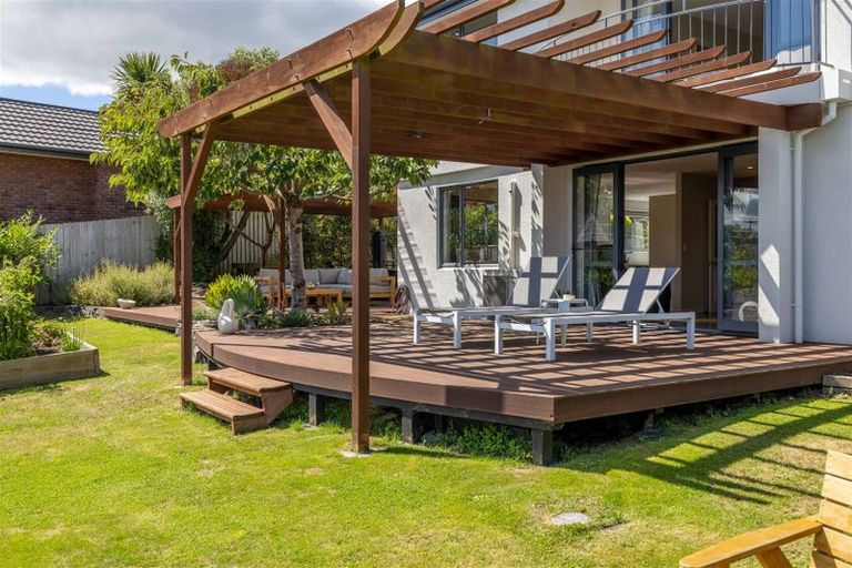 Photo of property in 91 Penruddock Rise, Westmorland, Christchurch, 8025