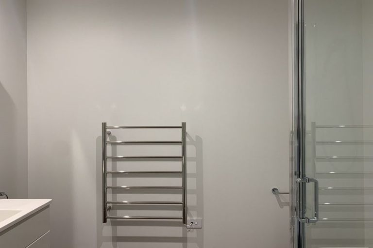 Photo of property in 16 Arvo Lane, Hobsonville, Auckland, 0616