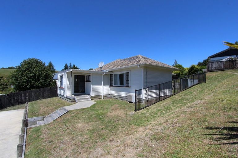 Photo of property in 4 Melton Place, Tokoroa, 3420