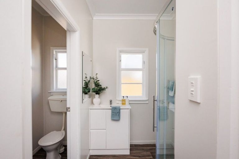 Photo of property in 230a Tremaine Avenue, Highbury, Palmerston North, 4412