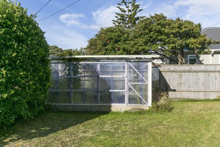 Photo of property in 47 Mandalay Terrace, Khandallah, Wellington, 6035