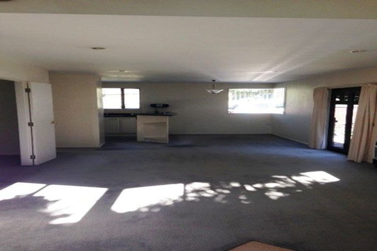 Photo of property in 2/53 Amohia Street, Paraparaumu, 5032