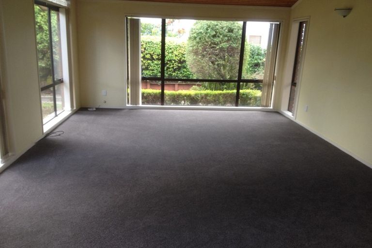 Photo of property in 2 Whitaker Street, Otumoetai, Tauranga, 3110