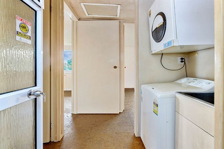 Photo of property in 10 Hannah Road, Hannahs Bay, Rotorua, 3010