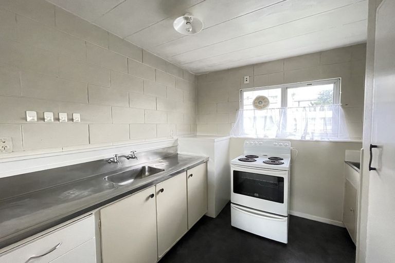 Photo of property in 8 Anzac Parade, Hamilton Central, Hamilton, 3204