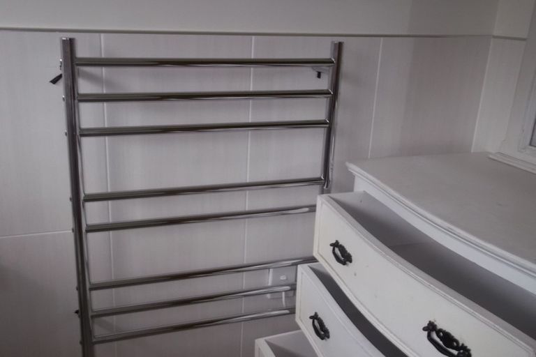 Photo of property in 31 Wyoming Avenue, Murrays Bay, Auckland, 0630