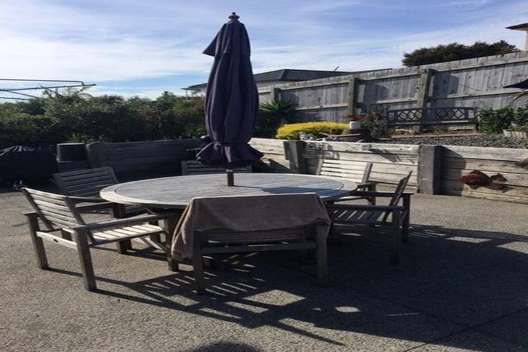 Photo of property in 25 Brightside Road, Stanmore Bay, Whangaparaoa, 0932