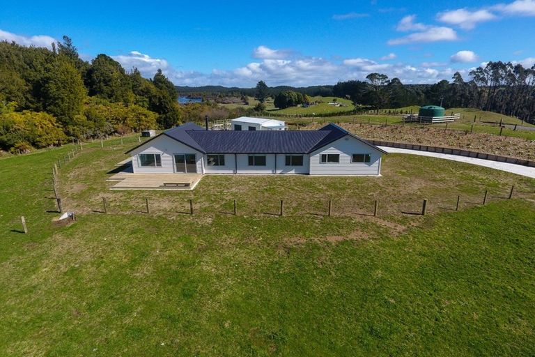 Photo of property in 65 Lagoon Road, Hamurana, Rotorua, 3096