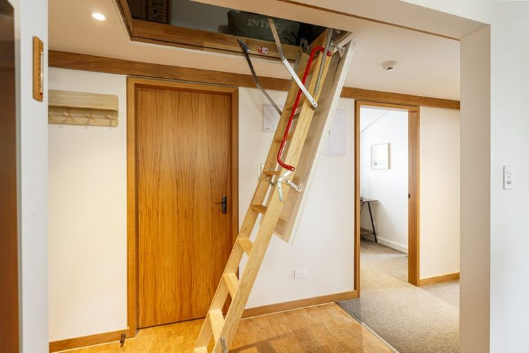 Photo of property in 2/63 Papanui Road, Merivale, Christchurch, 8014