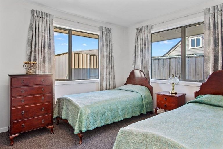 Photo of property in 20 Awa Place, Rangiora, 7400