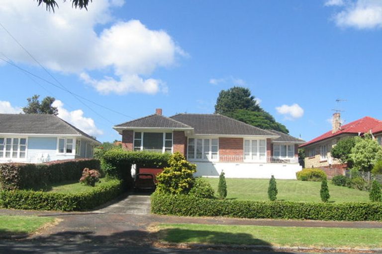 Photo of property in 29 Carnarvon Avenue, Glendowie, Auckland, 1071