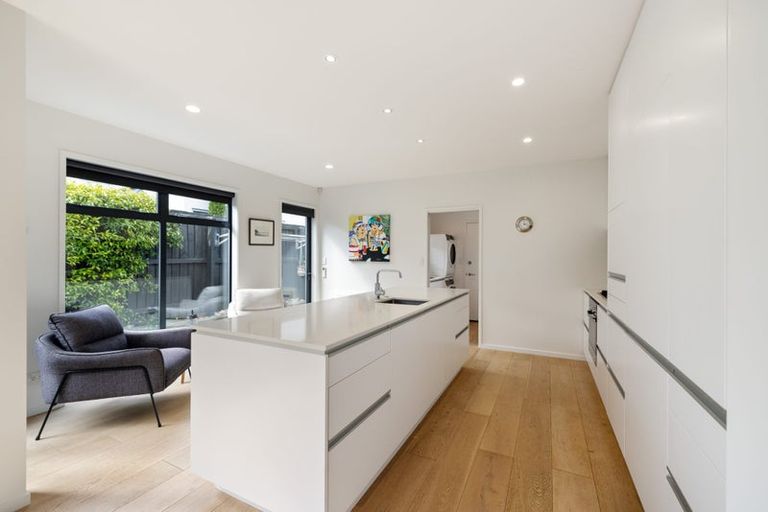 Photo of property in 994 Colombo Street, St Albans, Christchurch, 8014