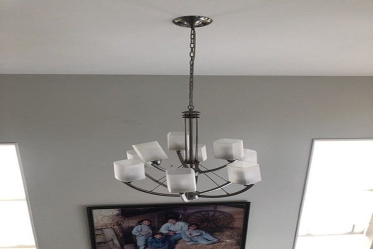 Photo of property in 18 Catlins Place, Fairview Heights, Auckland, 0632