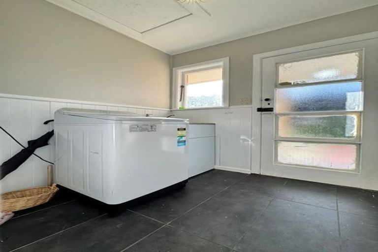 Photo of property in 8 Kerry Place, Papakura, 2110