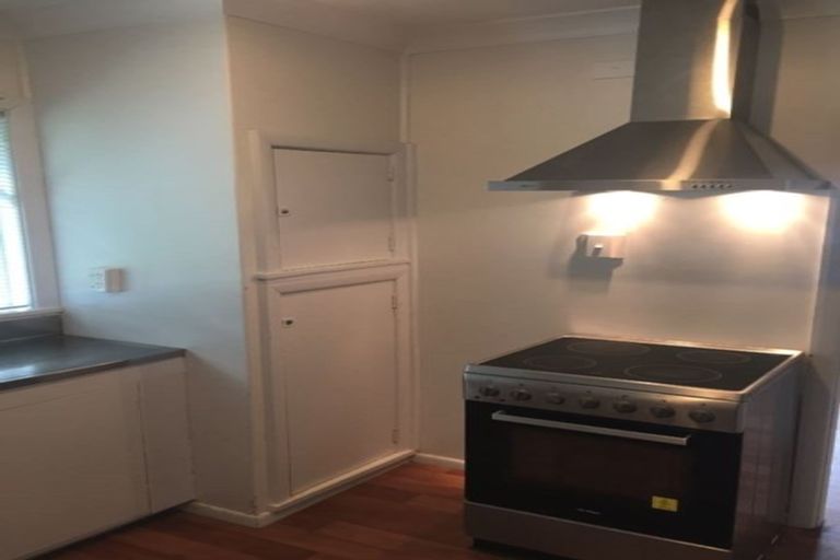 Photo of property in 8a Bledisloe Crescent, Wainuiomata, Lower Hutt, 5014