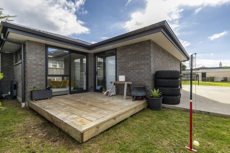 Photo of property in 32a Tokomaru Street, Welbourn, New Plymouth, 4312