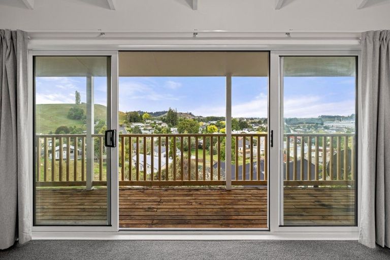 Photo of property in 20a Oxford Street, Tirau, 3410