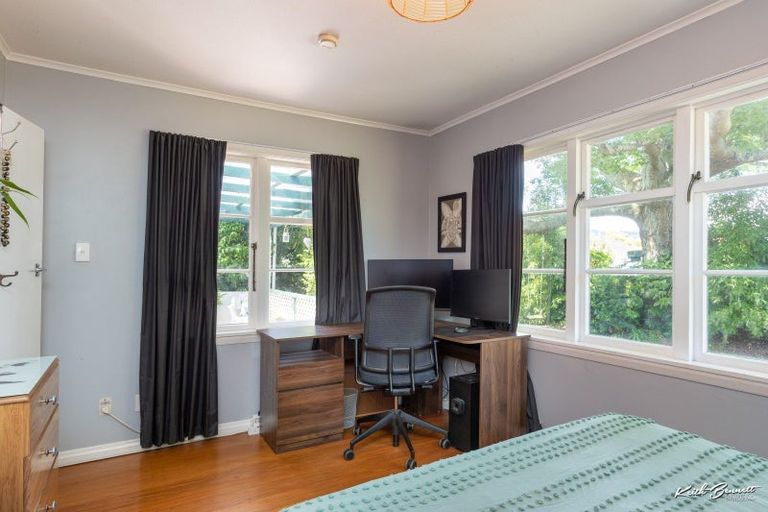 Photo of property in 11a Tawai Street, Trentham, Upper Hutt, 5018