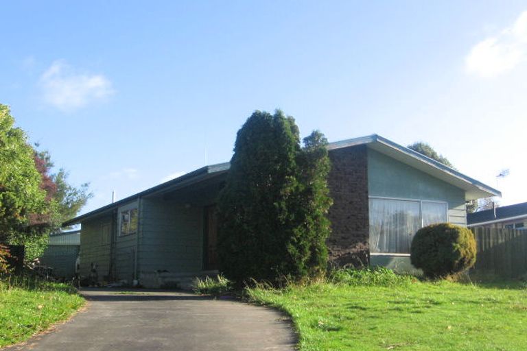 Photo of property in 23 Stillwater Place, Westbrook, Palmerston North, 4412