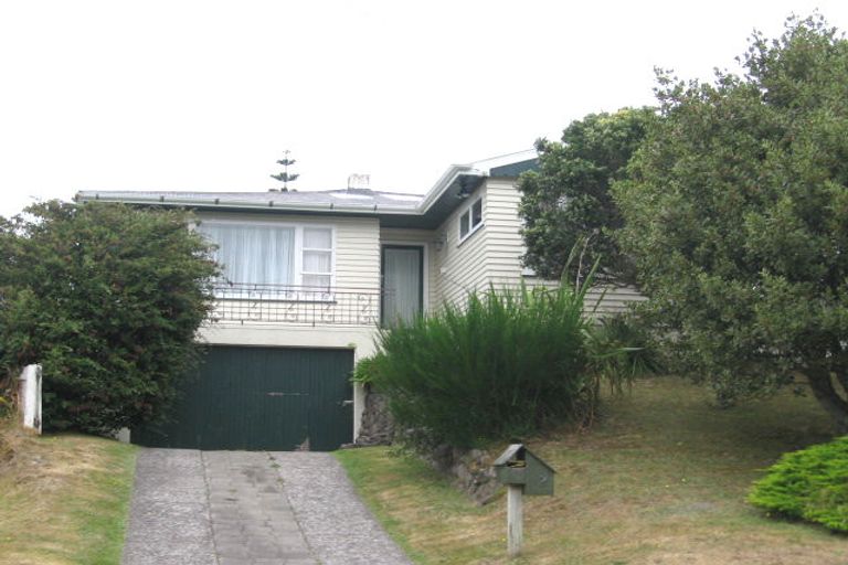 Photo of property in 7 Huntleigh Park Way, Ngaio, Wellington, 6035