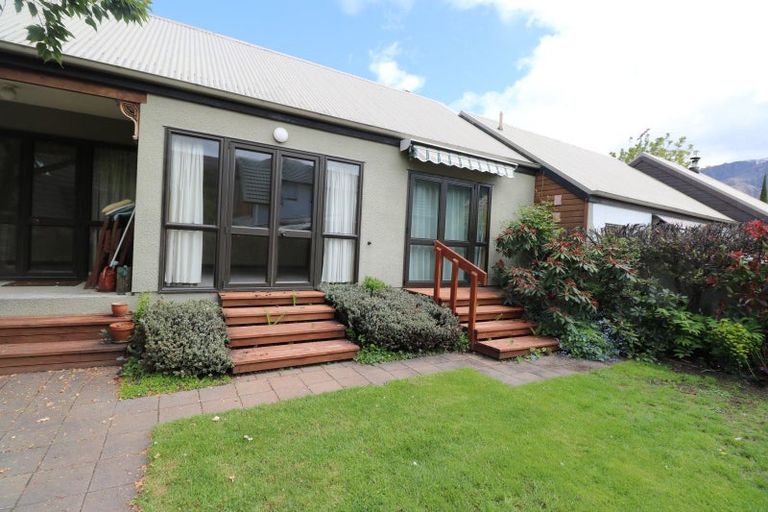 Photo of property in 9a Fox's Terrace, Arrowtown, 9302