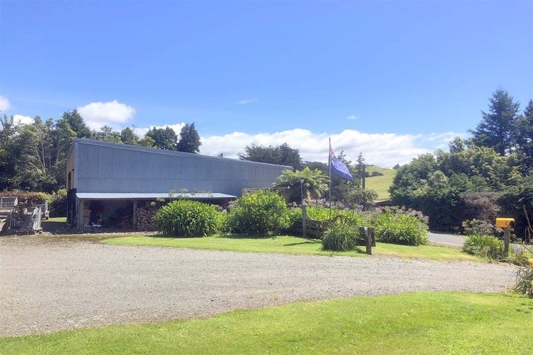 Photo of property in 945 Makaretu Road, Ashley Clinton, Takapau, 4286