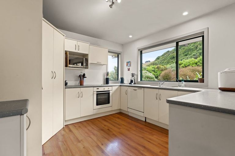 Photo of property in 63 Sandymount Road, Sandymount, Dunedin, 9077